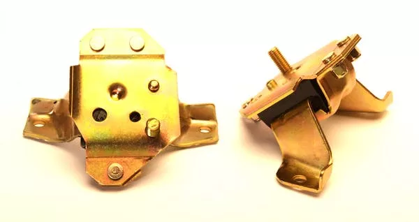Energy Suspension Motor Mount Set Ford Mustang 5.0L V8 (84-95) Red or Black