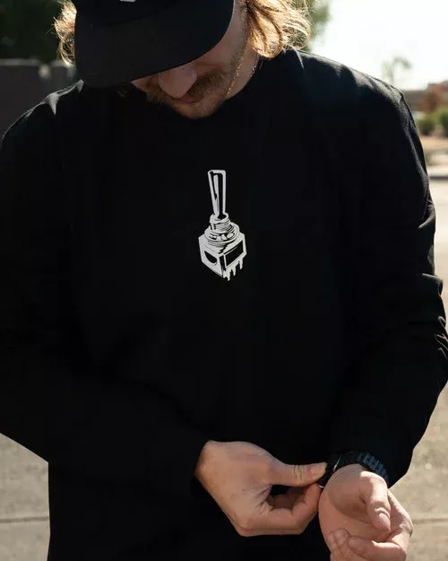 “Switch Original” Long Sleeve T-Shirt